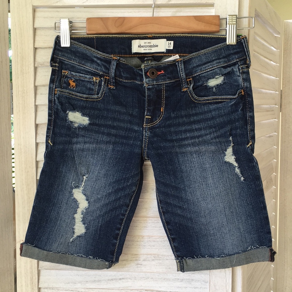 Abercrombie Jean Shorts NWT Size 00 (girls 14) - Picture 1 of 8